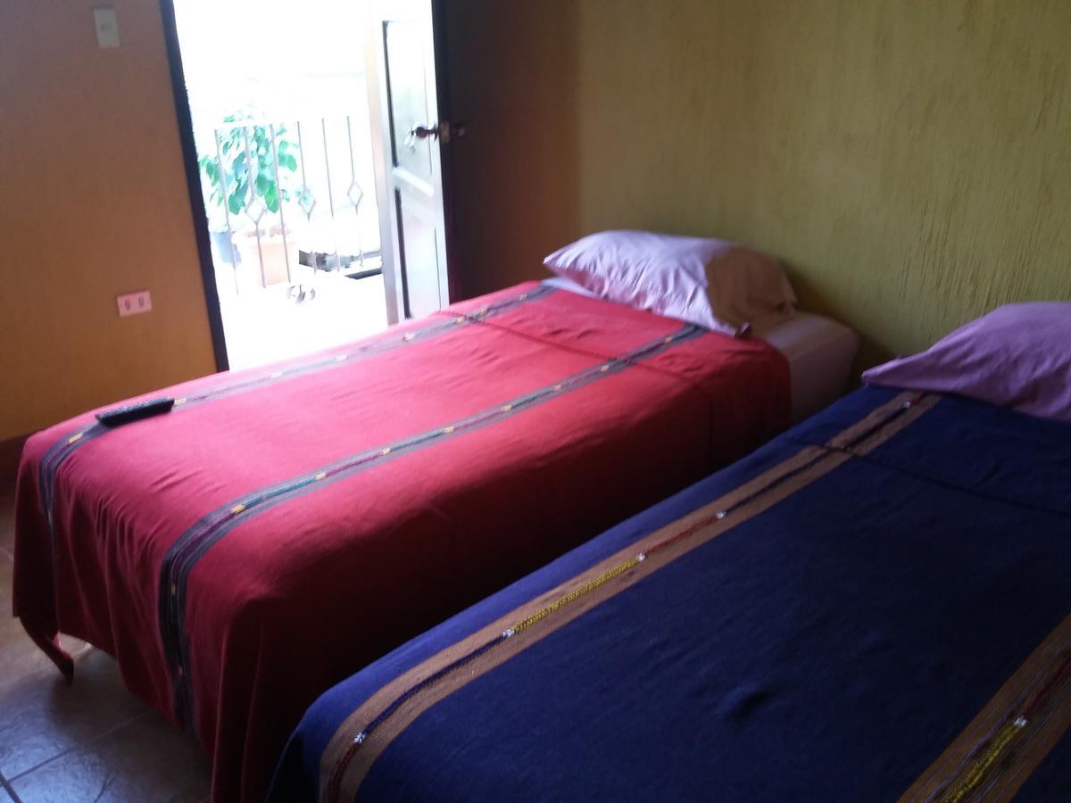 Hotel Casa Maria Jose Antigua ภายนอก รูปภาพ