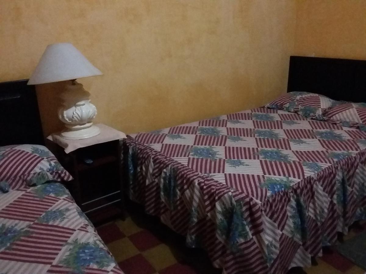 Hotel Casa Maria Jose Antigua ภายนอก รูปภาพ